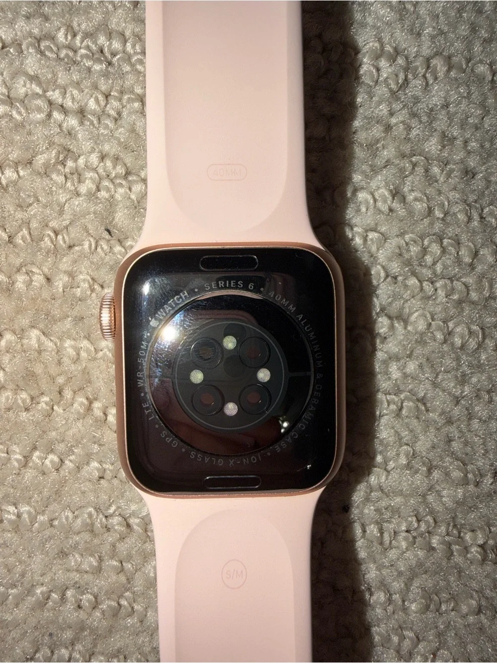 Apple Series 6 Pink Smartwatch with Charger